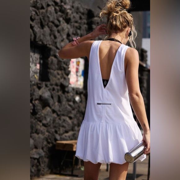 Hot Shot Bubble Set - Free People - Picture 2 of 5